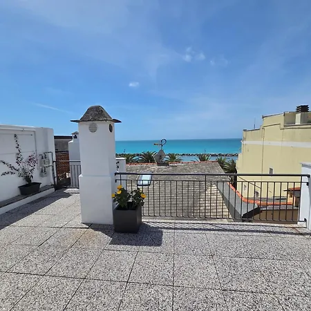 アパート Hh La Caletta モネーリア